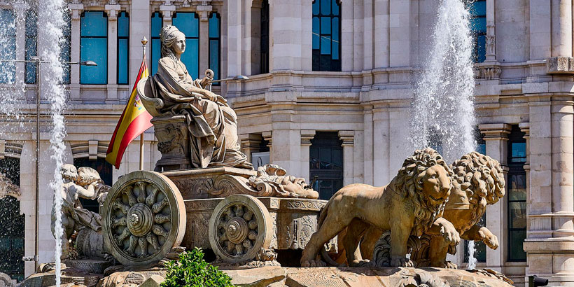 La diosa Cibeles y la fuente de Madrid dedicada a ella